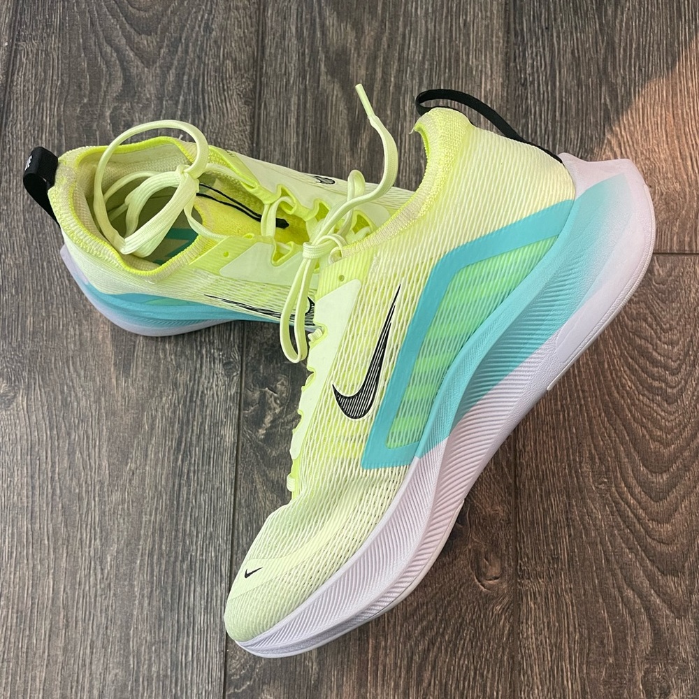 Nike Flex Running Shoes💫